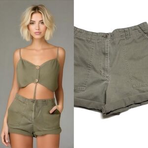 90s Vintage Jones New York Olive Green Cotton High Waisted Cargo Shorts 8